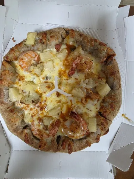 Domino’s Pizza Deokcheon