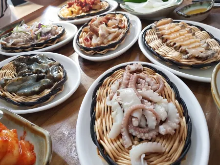 Granny Diver Restaurant