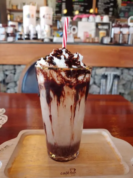 Bomnal Roasting Cafe