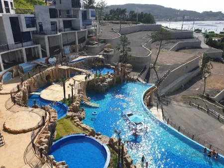 Yeosu Art Land Culture & Resort