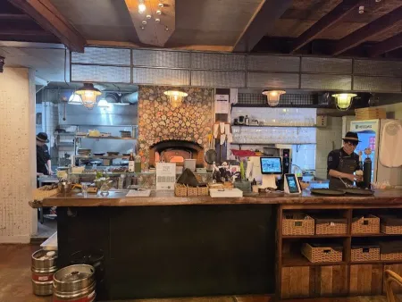 Dochi Pizza