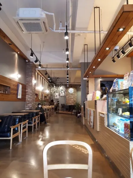 Ediya Coffee Jeonju Angol Sageori Branch