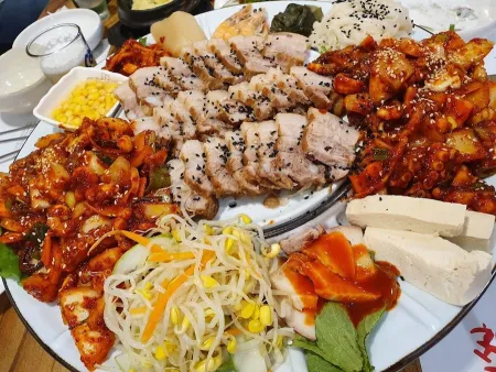 황토불낙보쌈