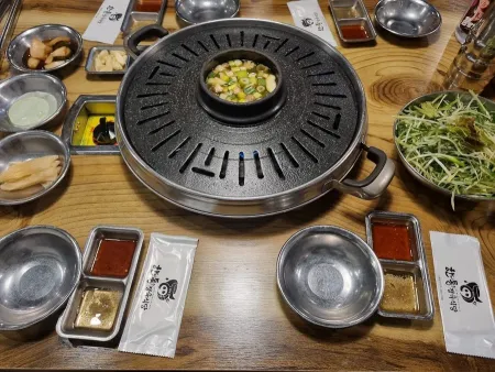 Hanmari Tongkeun Jeongyuk Restaurant Songhyeon Branch