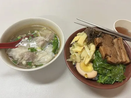 台中老蕭牛肉麵店