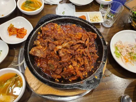 Baebaksa Neukdae Galbi