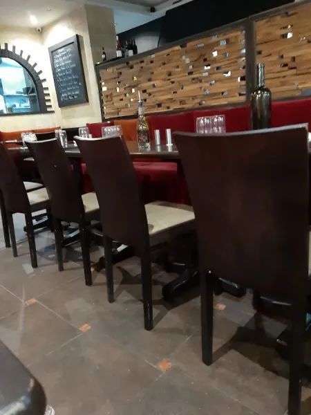 쓰께흐 듀누와 쇼핑센터
