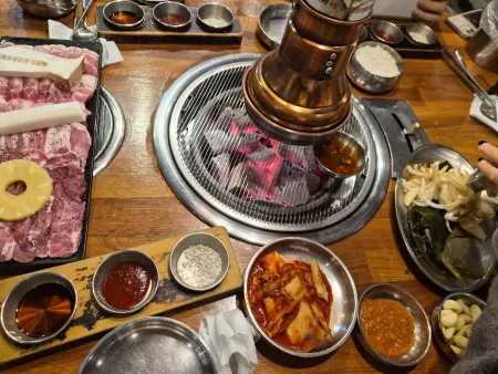 이동근 빼돌린선산뒷고기 성서본점