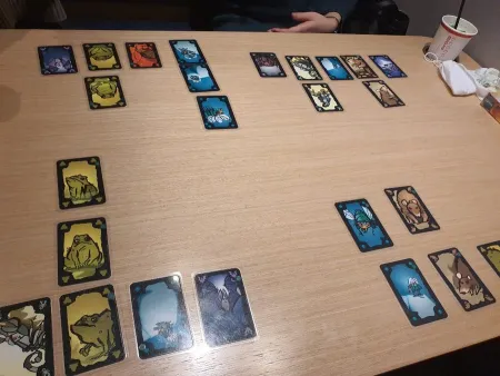 Board Game Cafe Red Button Dongseongno 2nd Branch