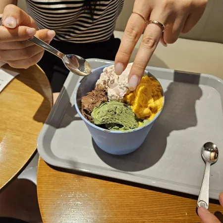 Baskin Robbins Busan Dong-A University