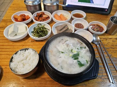 Sangam Sundaeguk Tofu Village Mokdong Direct Branch