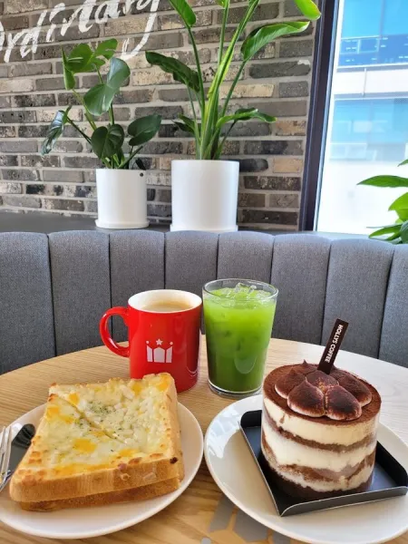 할리스 울산달동 점