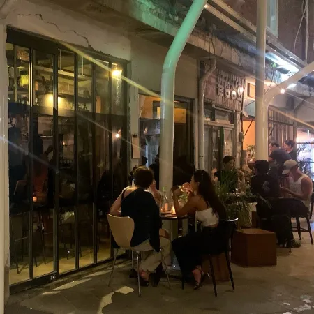 Wine Bar Bâtonnage