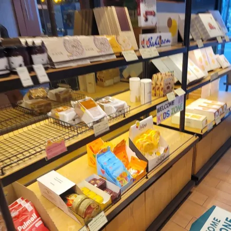 Tous Les Jours Dongnae Hub Sky Branch