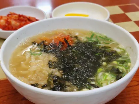 Seongwon Kalguksu