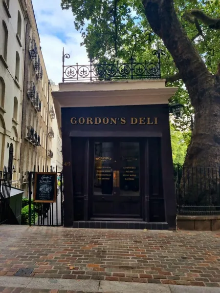 Gordon's Deli