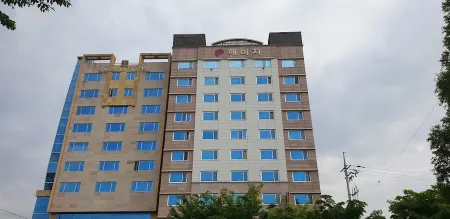 Marinbay Hotel