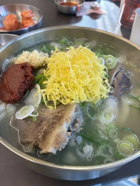 평이담백뼈칼국수 울산옥동점