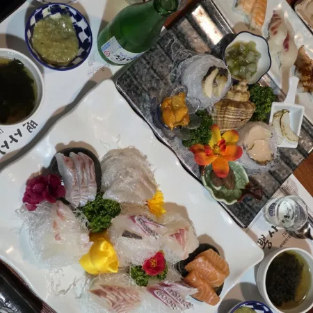 Ppong Sashimi