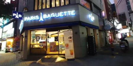 Paris Baguette Sin Mandeok Branch