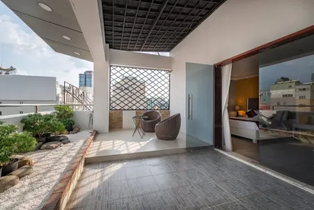 Avanti Boutique Hotel