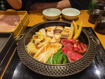 Momo Paradise Shinjuku Meijidori Branch
