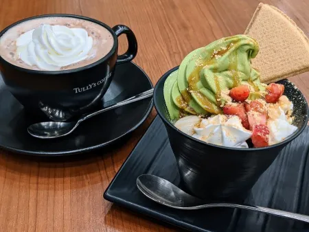 Tully’s Coffee & Tea KITTE Marunouchi