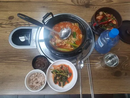 Seokbawi Kalguksu
