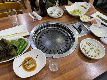 Sinjeong Sutbul Galbi
