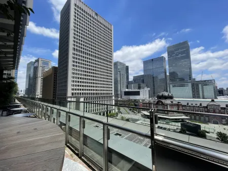 Shin-Marunouchi Building Terrace