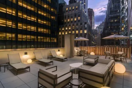 Four Points by Sheraton New York Downtown