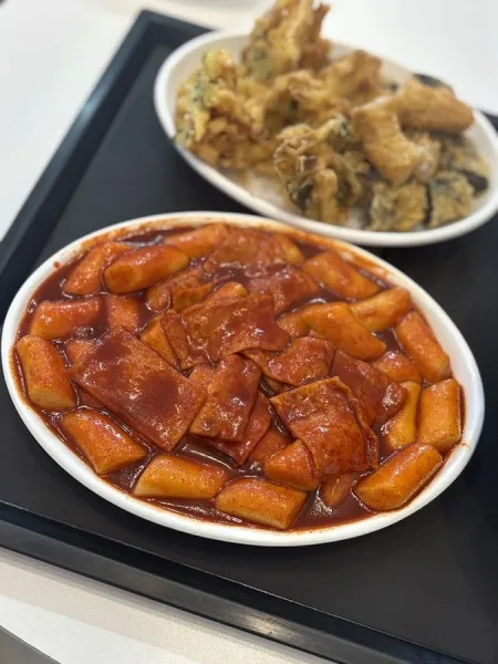 Daewang Pan Tteokbokki Songdo Triple Branch