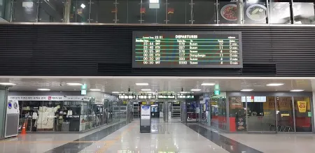 대전역 대합실