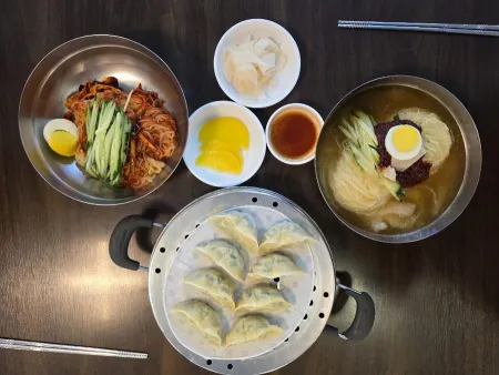 밀면전문점
