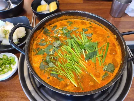 湖水辣魚湯