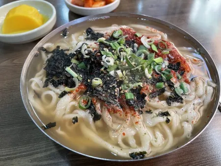 Ddowa Son Kalguksu