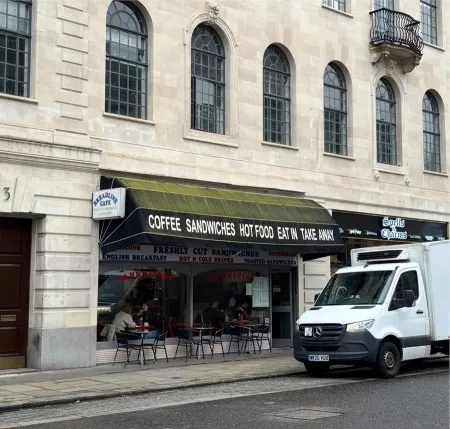 Breadline Cafe