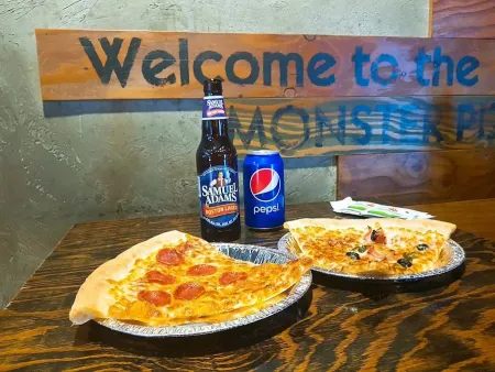 Monster Pizza