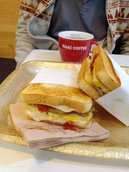 Isaac Toast Busan Munhyeon Bondong Branch