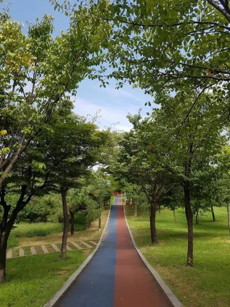 Sipjeong Green
