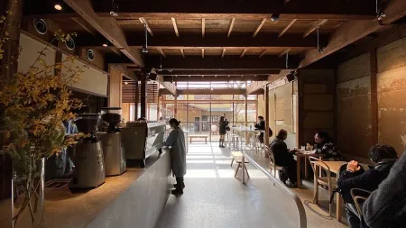 Blue Bottle Coffee Kyoto Rokkaku