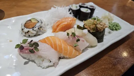 Moshi Moshi Sushi