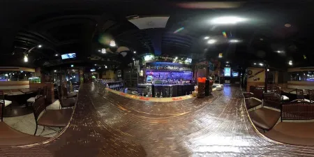 IZAKAYA からそる｜BAR×居酒屋