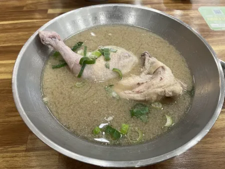 Eonyang Dak Kalguksu Jobang Branch