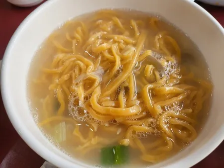 Yongdong Halmeoni Kalguksu