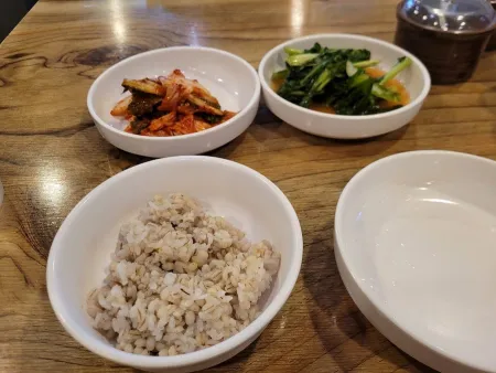 Myeongga Deulkkae Kalguksu