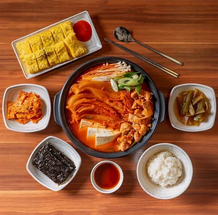 Dongnae Kimchi Jjim Kim Jjim