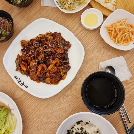 Babo Hyeongje Jjukkumi Suyeong Branch