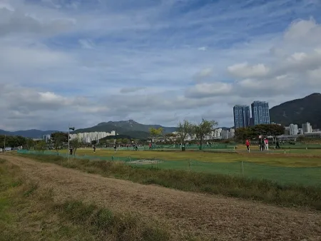 Nakdonggang Dunchi Park