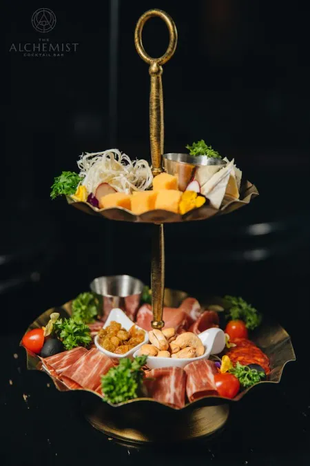 The Alchemist - Cocktail Bar